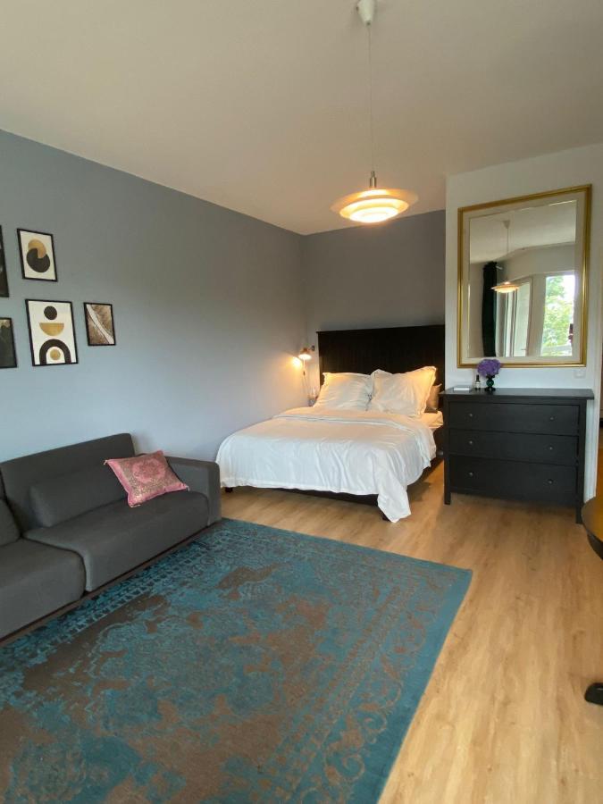 Beautiful Apartment With Balcony Berlin Dış mekan fotoğraf