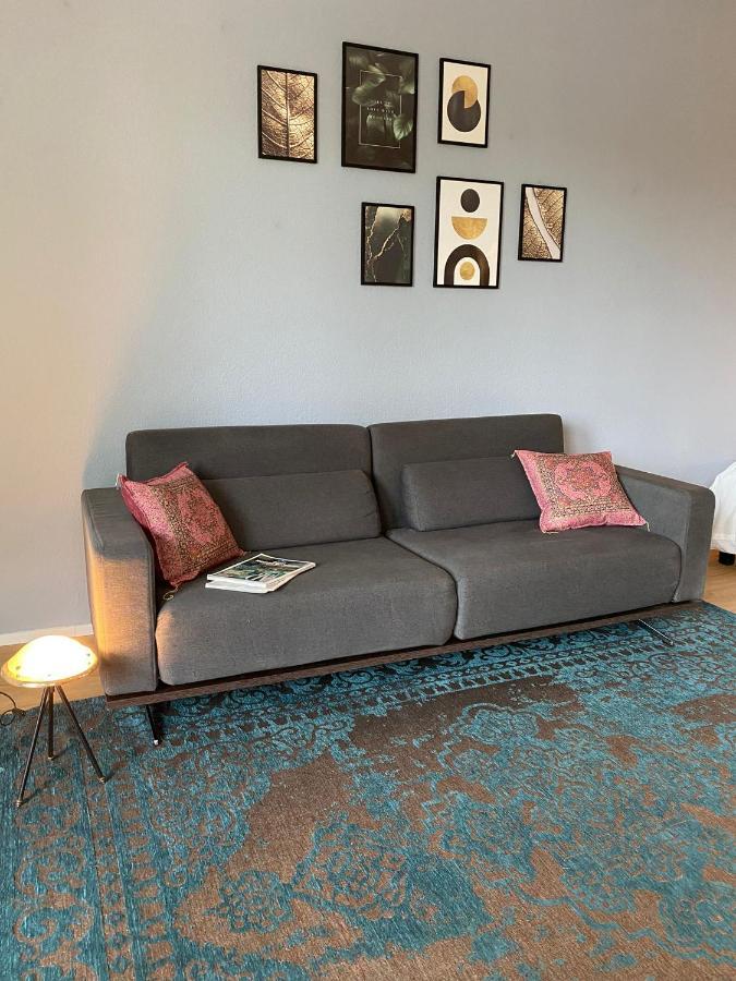 Beautiful Apartment With Balcony Berlin Dış mekan fotoğraf